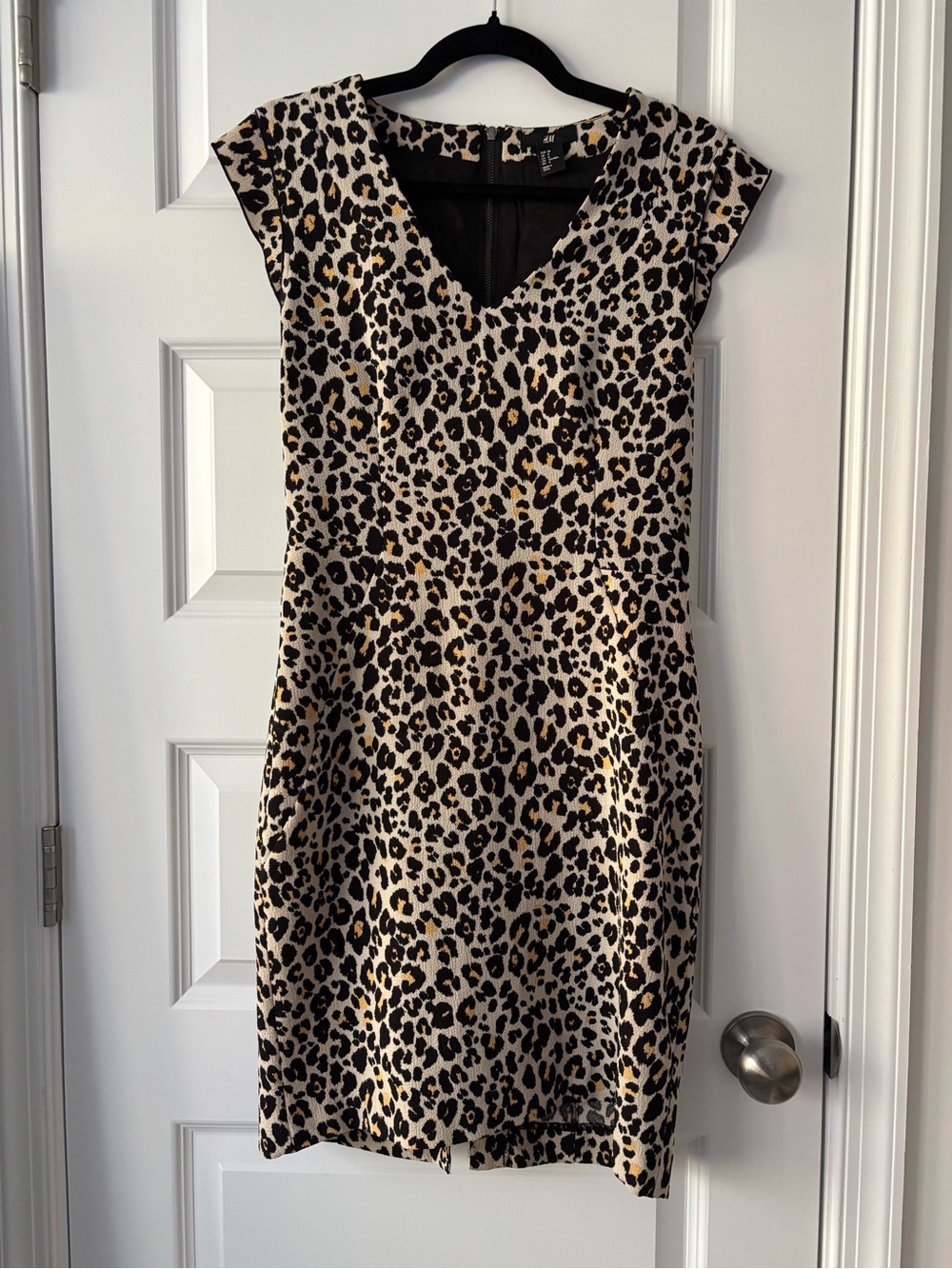 H&M Leopard Print Midi Dress in Beige and Black 8